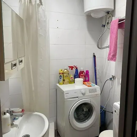 U Blizini Centra Grada Apartment